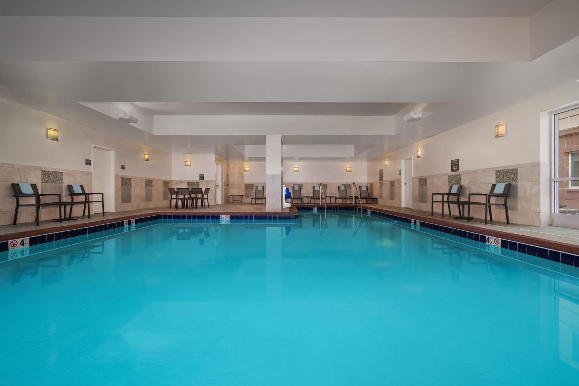 Residence Inn By Marriott Des Moines Downtown Ngoại thất bức ảnh